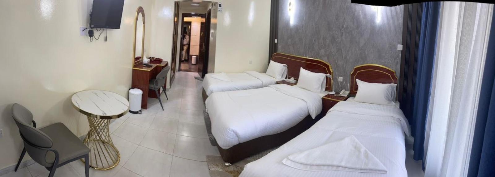 Galaxy Star Hotel Дубай Екстериор снимка