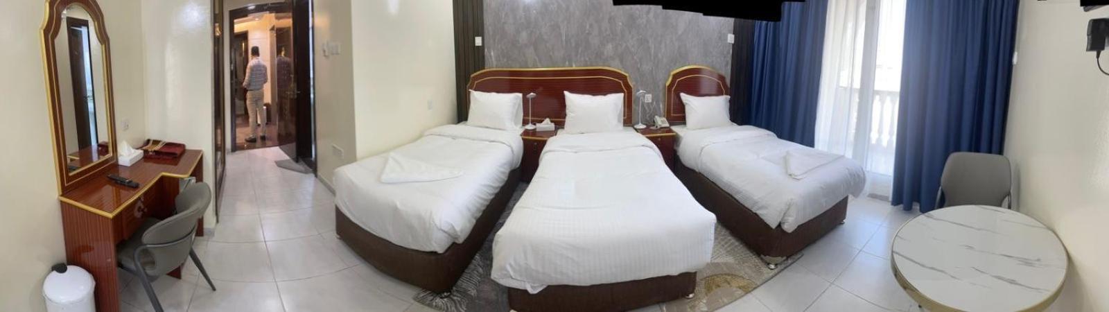 Galaxy Star Hotel Дубай Екстериор снимка