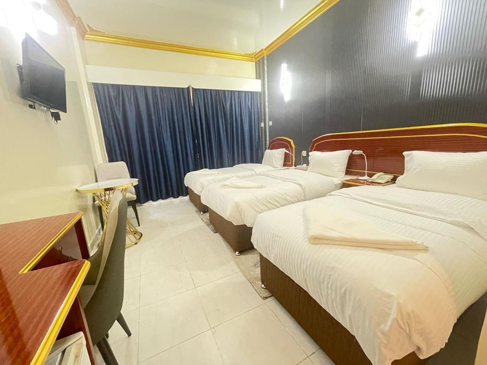Galaxy Star Hotel Дубай Екстериор снимка